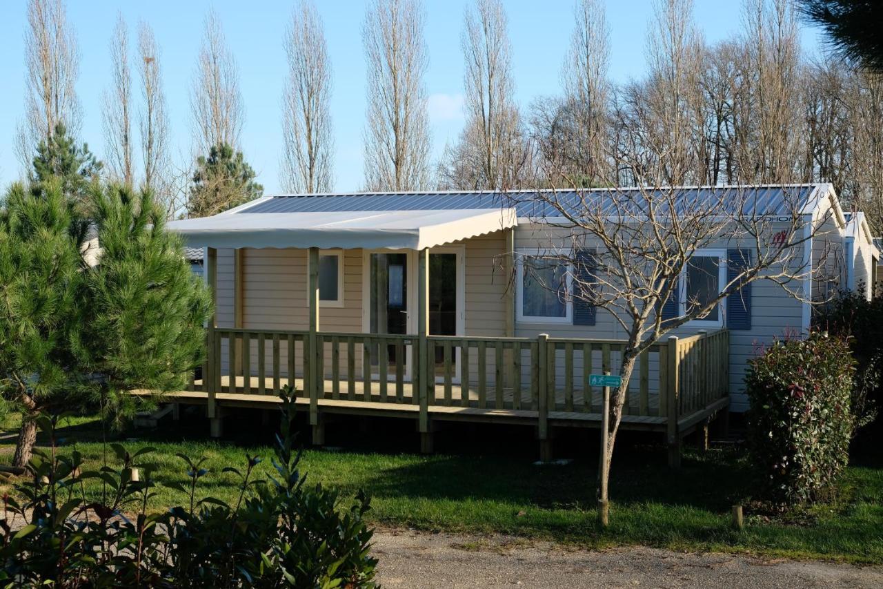 Camping Les Lacs D'Armagnac Bretagne-d'Armagnac Exterior foto