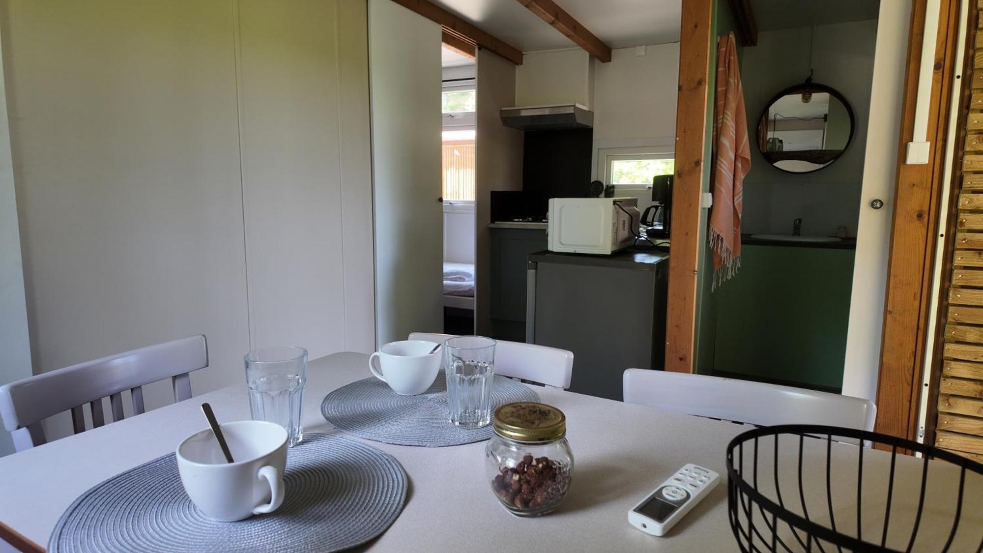 Camping Les Lacs D'Armagnac Bretagne-d'Armagnac Exterior foto